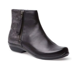 Dansko Otis Leather Bootie sz 41